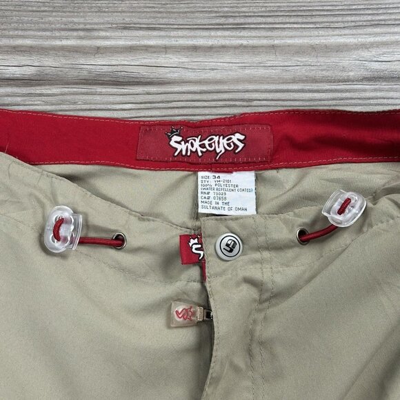 Crazy Vintage Y2K Snake Eyes Baggy Cargo Shorts - Picture 6 of 6